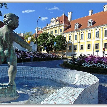 Petros Apartmani Vukovar Exterior foto