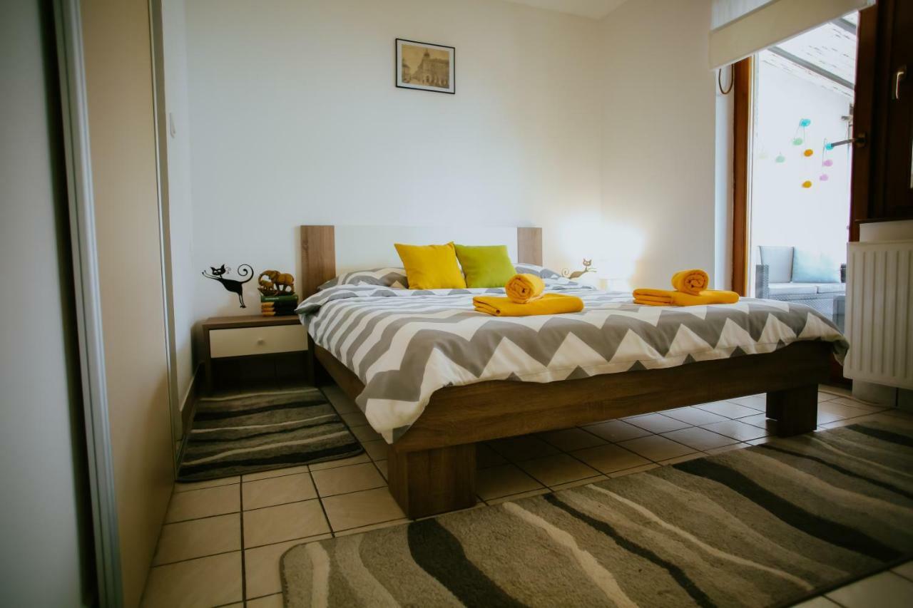 Petros Apartmani Vukovar Exterior foto